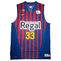 Camiseta de Pete Mickeal del Regal Barcelona 2011/2012