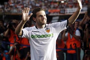 Camiseta de Mata Valencia Temporada 2010/2011