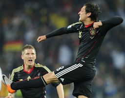 Camiseta de Özil de la Selección de Alemania Mundial Sudáfrica 2010 Segunda Equipación